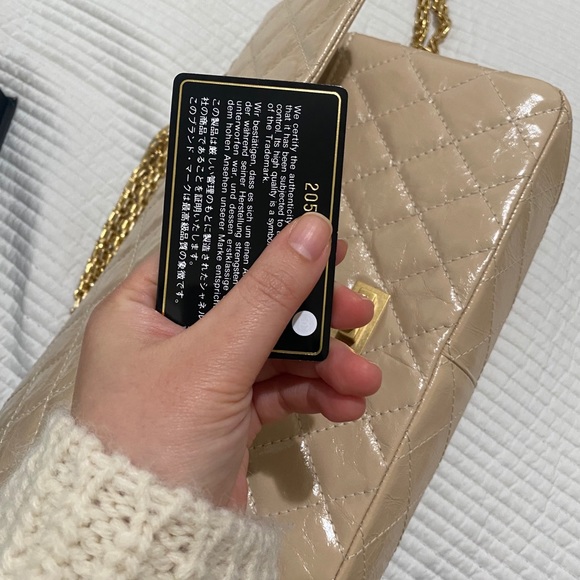 Chanel reissue 2.55 bag 226 double flap GHW - Picture 7 of 13